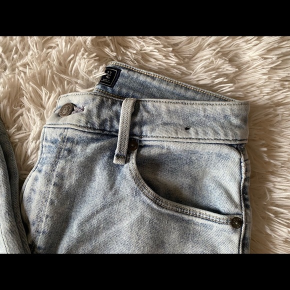 Abercrombie 'Simone' High Rise Ankle Jean - Picture 7 of 10